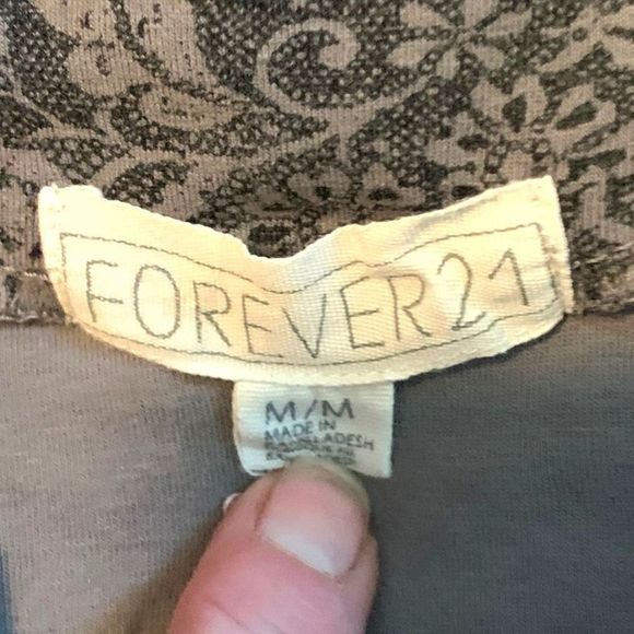 Forever 21 Gray Floral Lined Pull On Mini Skirt M (C-002) - Picture 3 of 5